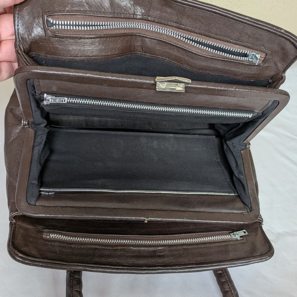 Vintage Structured‎ Satchel Bag Top Handle Purse with Fold-Out Center Secretary - Picture 7 of 11